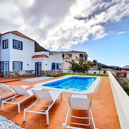 Apartment With Private Pool Costa Adeje (Tenerife)